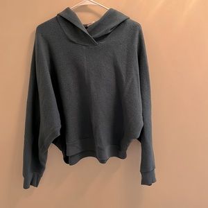 Dolman sleeve teal pullover